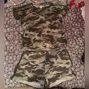 Lucky Brand Women’s Camo Short Sleeve Pajama Set